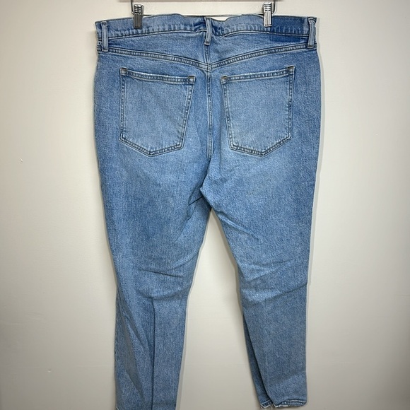 Abercrombie & Fitch The 90's‎ Straight Ultra High Rise Ripped Knees 18S - Picture 3 of 5